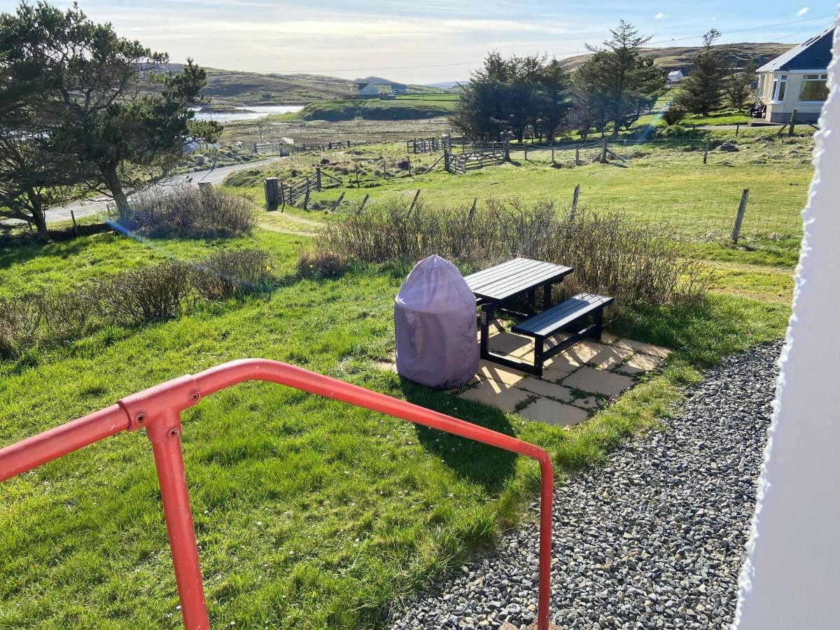 Tigh-Na-Greine Apartment Carloway  ภายนอก รูปภาพ
